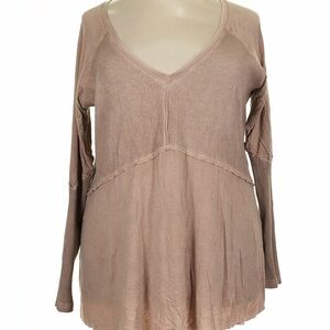POL Women's Long Sleeve V-Neck Top - Beige